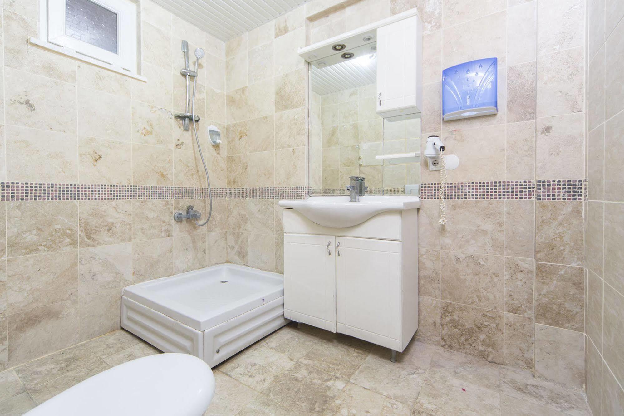 Milano Beach Family Hotel Mahmutlar Ngoại thất bức ảnh
