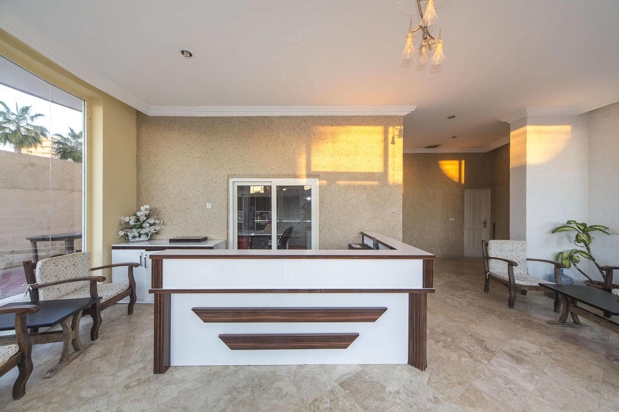 Milano Beach Family Hotel Mahmutlar Ngoại thất bức ảnh